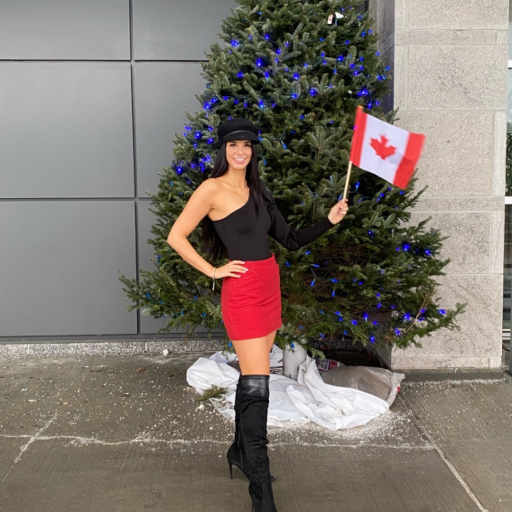 Mango Red Skirt - Picture 2 of 2